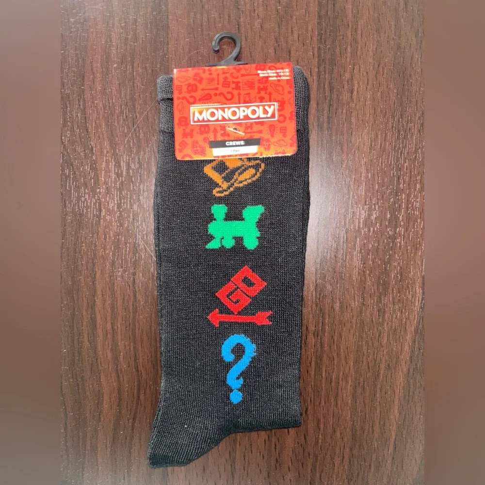 MONOPOLY NOVELTY CREW SOCKS NWT MEN’S SHOE SIZE 6.5-12